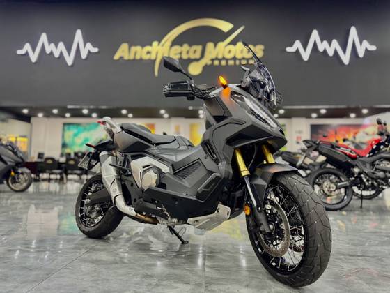 HONDA X-ADV 